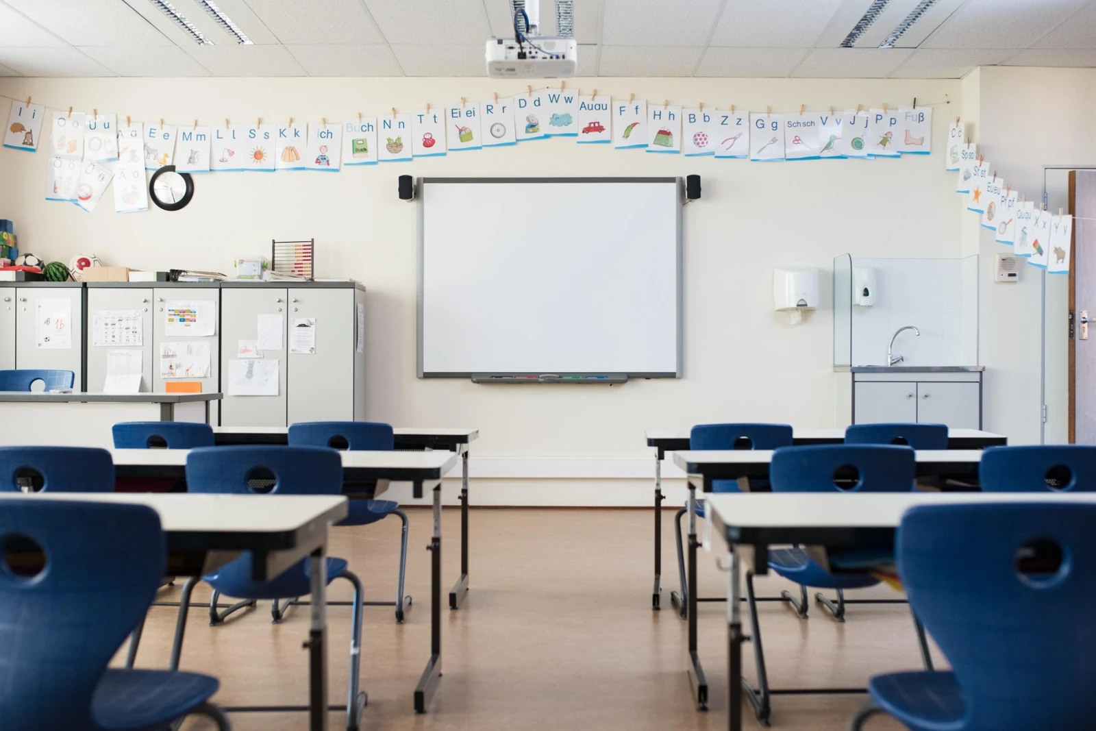 School & Universities Cleaning Services in Chicago